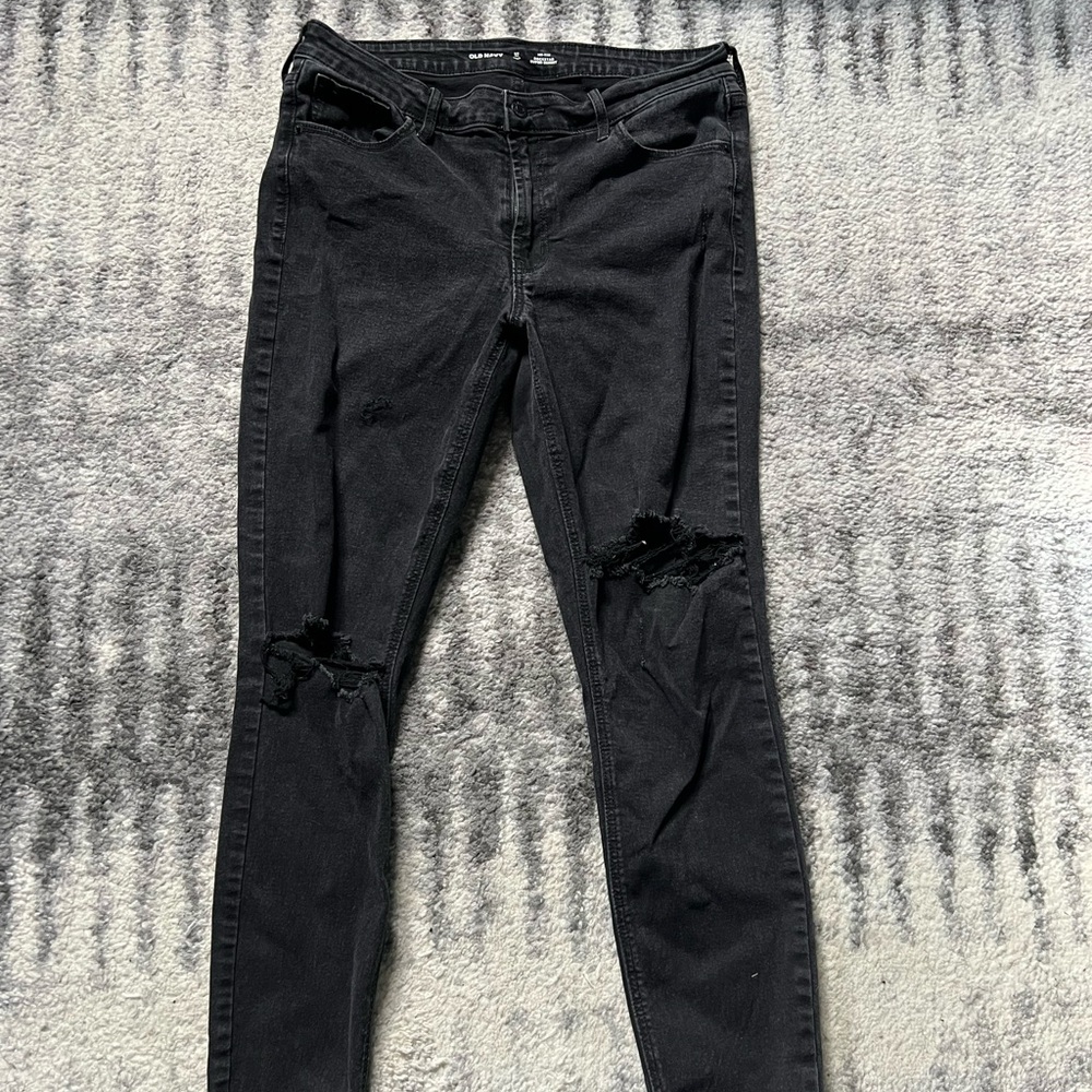 Old Navy Black Skinny Distressed Jeans